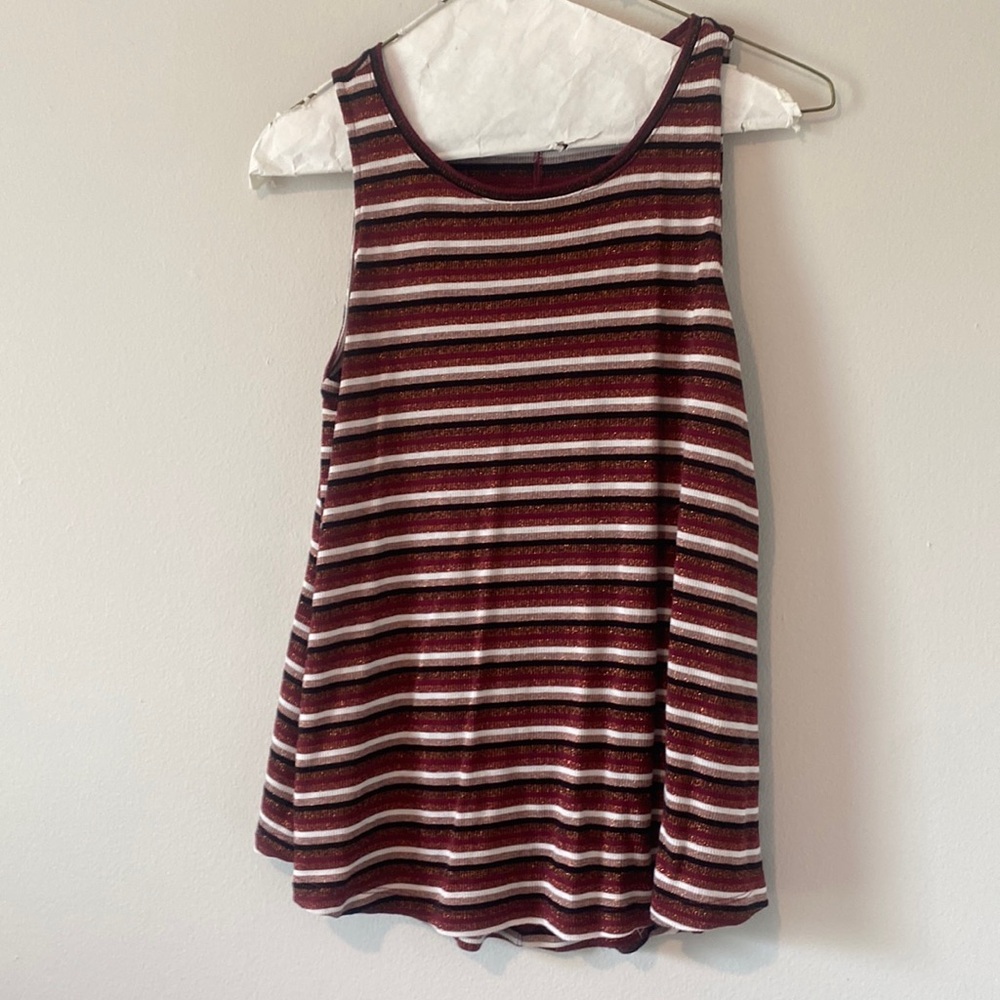 Size S Shimmery tank top